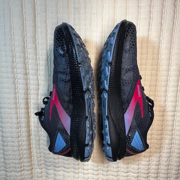 Women's Brooks Divide Running Shoes Sz 7.5 B - Picture 3 of 4